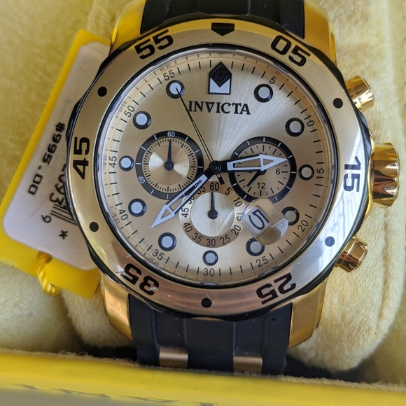 Invicta Other - INVICTA Diver black black gold